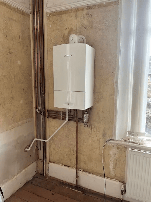 Worcester Bosch boiler replacement with copper pipework in Paignton